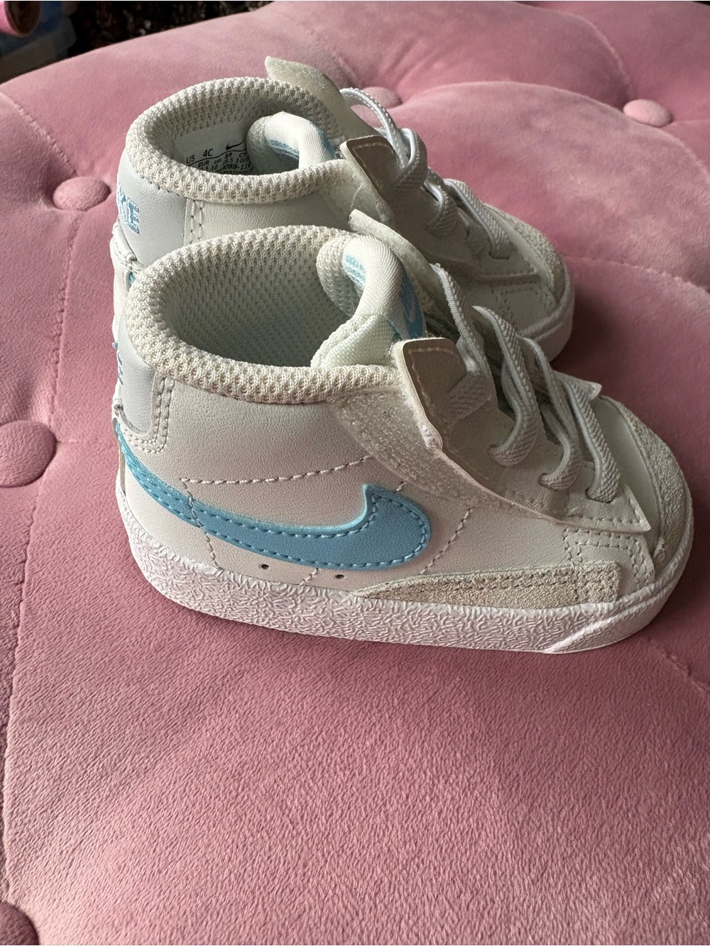 Nike blazer mid 77 size 4c